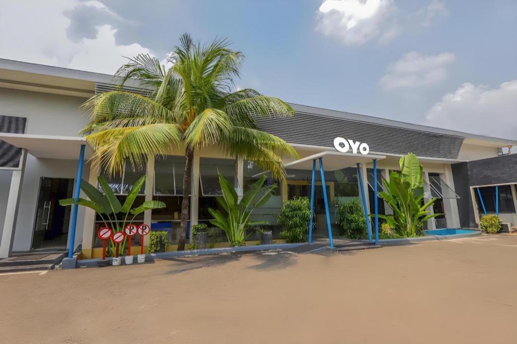 Hotel Senen Indah Syariah Jakarta Exterior photo