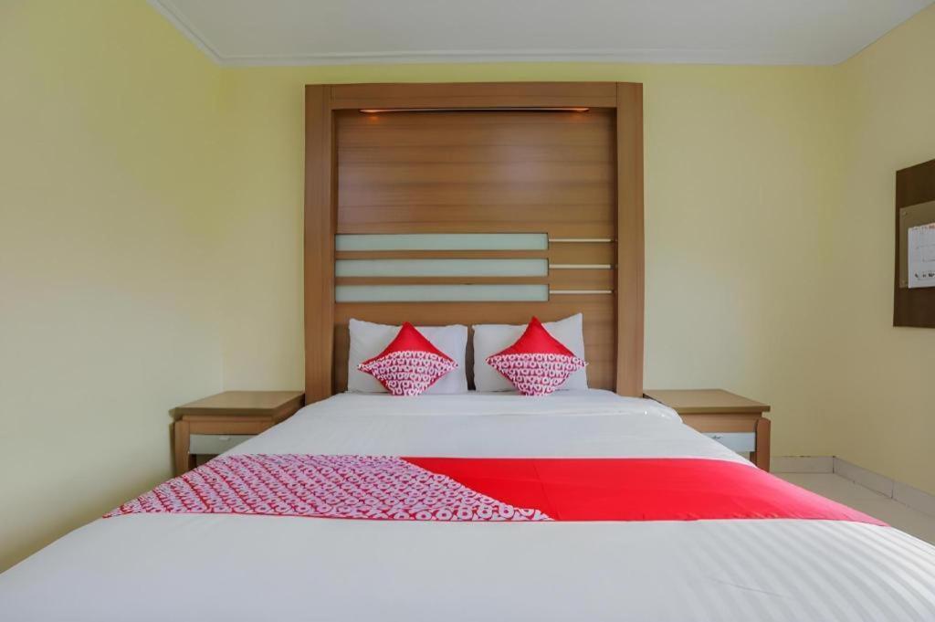 Hotel Senen Indah Syariah Jakarta Exterior photo