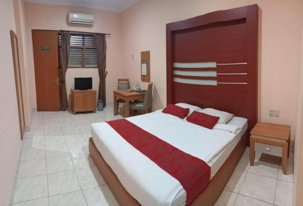 Hotel Senen Indah Syariah Jakarta Exterior photo