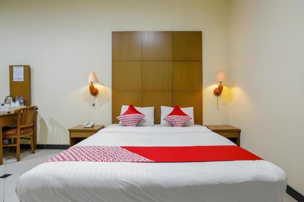 Hotel Senen Indah Syariah Jakarta Exterior photo