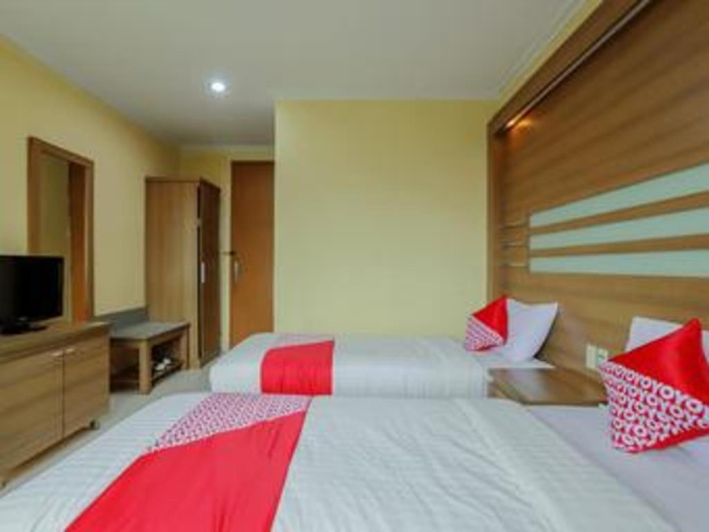 Hotel Senen Indah Syariah Jakarta Exterior photo