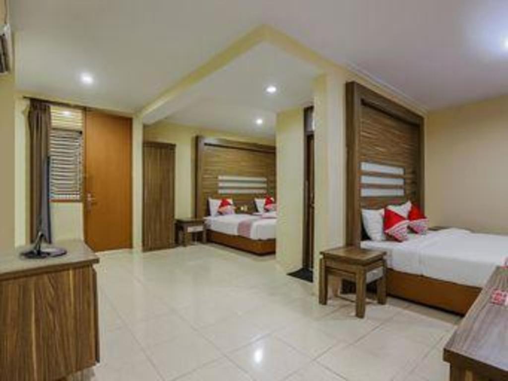 Hotel Senen Indah Syariah Jakarta Exterior photo
